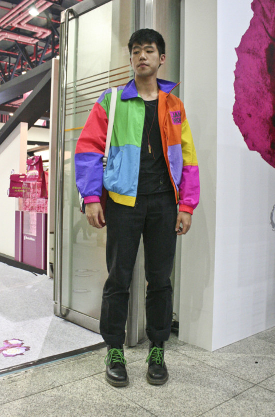 Street Style Vibes: Colorblock Puffer with Vintage Sneakers