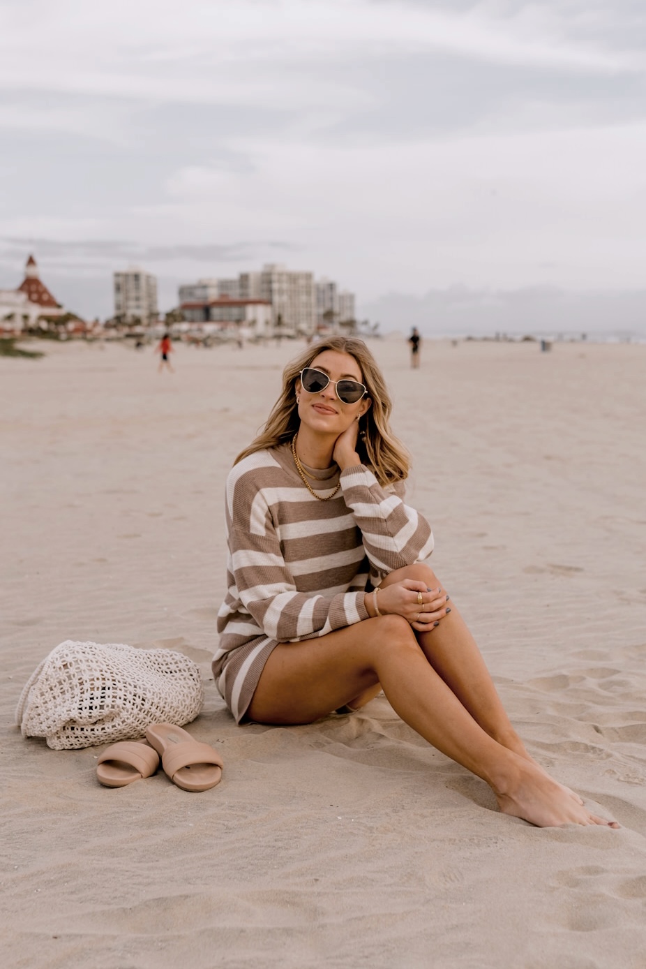 WARM WEATHER VACATION OUTFITS | Navy Grace