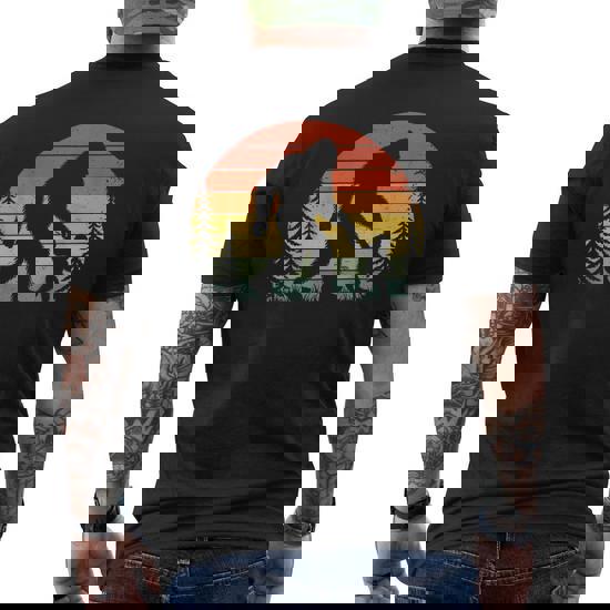 Retro Vibes in Vintage Tees and Jeans