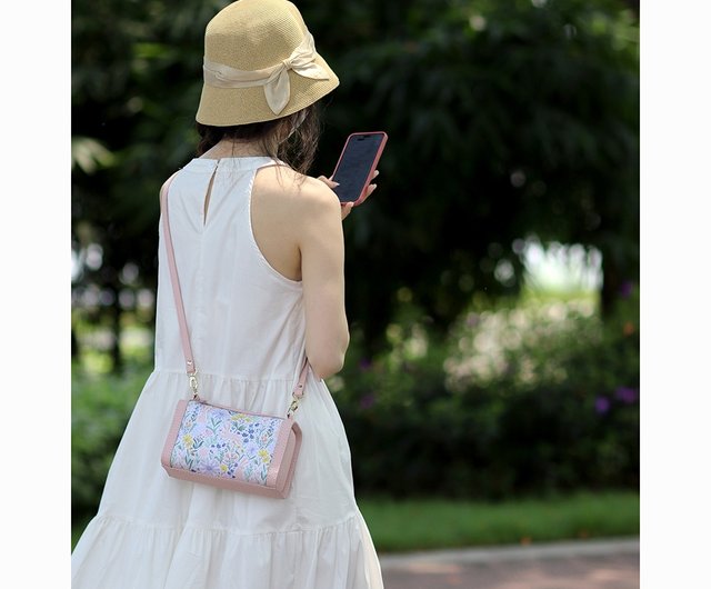 All About Accessories: Bucket Hats and Crossbody Bags
