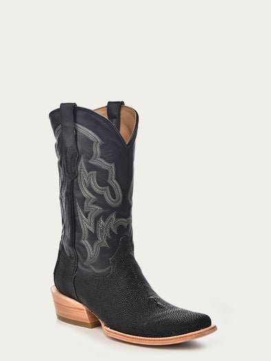 Cowboy Boots in Distressed Leather with Intricate Stitching